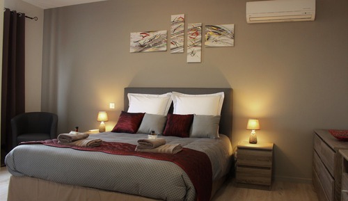 Double Room (Côté Cour)