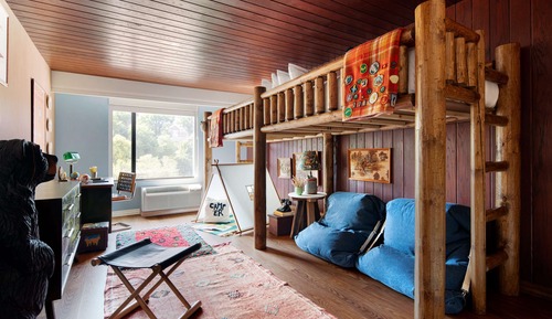 Family Room, 1 King Bed (Graduate)