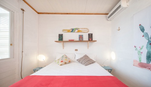 Standard Room, 1 Queen Bed, Pool View