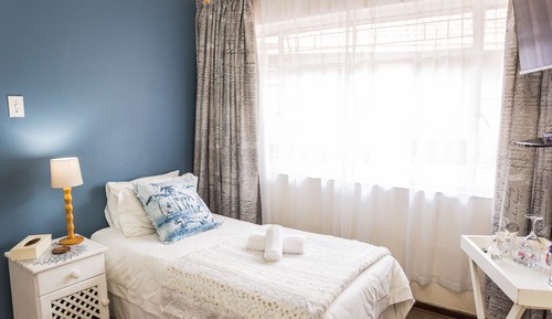 Single Room, Room 5