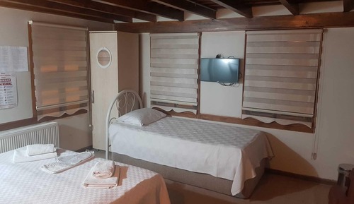 Standard Twin Room, City View