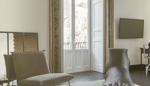 Junior Suite, Balcony, City View