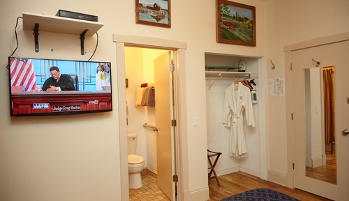 Chickadee room (First Floor)