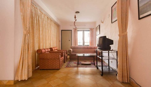 Luxury Apartment, Mountain View