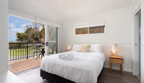 Premium Beachfront Villa, 2 Bedrooms