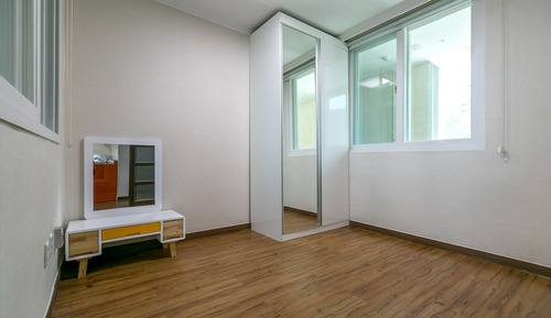 Room, Sea View (Korean Ondol)