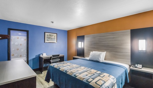 Room, 1 King Bed, Non Smoking