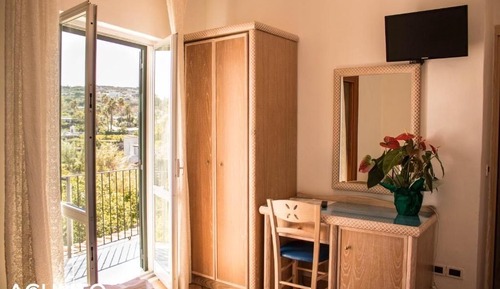 Classic Double Room, Balcony