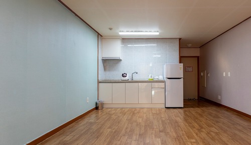 Standard Room (Cooking Room/ If bed type limited, ondol type assigned (2 single futon sets)