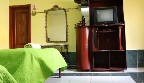 Twin Room, 2 Double Beds