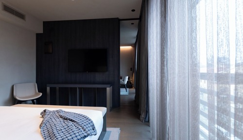 Executive Suite (Junior)