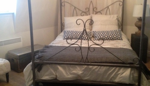 Studio, Shared Bathroom (Hydrangea)