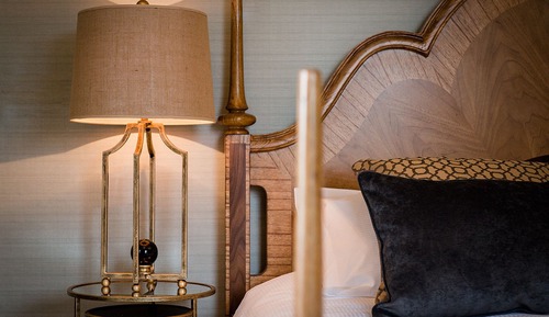 Luxury Suite, 1 King Bed, River View
