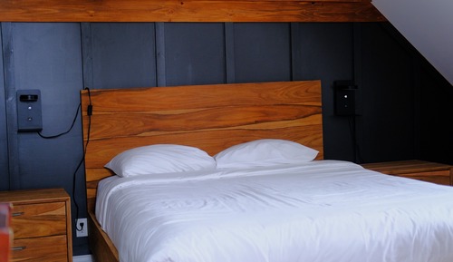 Standard Room, 1 Queen Bed