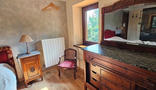 Deluxe Double Room, Garden View