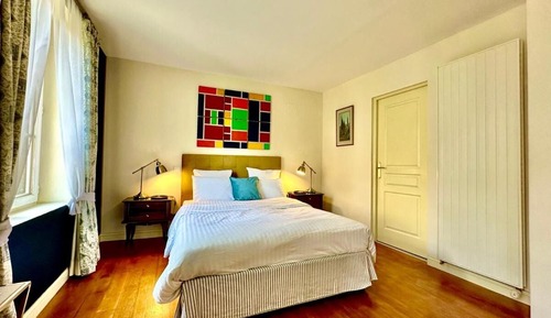 Classic Double Room, City View