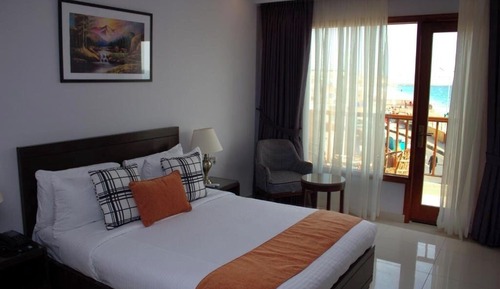 Deluxe Room, Beach View