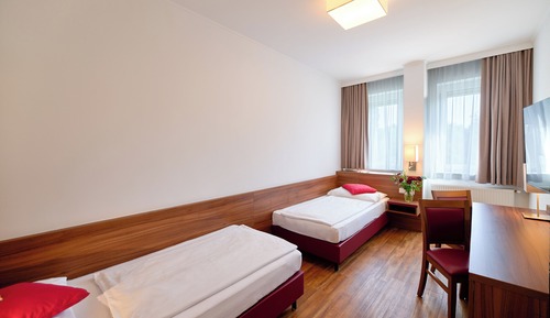 Basic Twin Room, Resort View