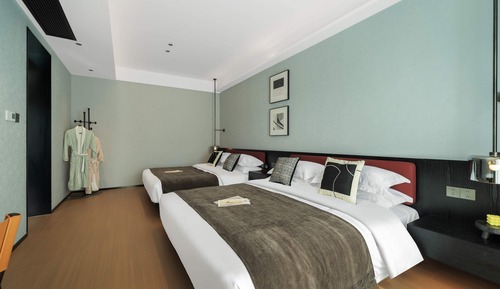 Classic Twin Room, Courtyard View