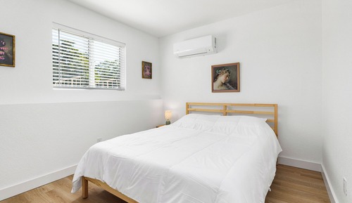 Comfort Apartment, City View