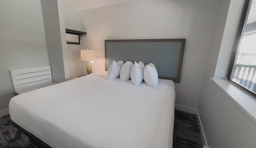 Studio Suite, Multiple Beds, Kitchenette, Ocean View (Sleeps 4)