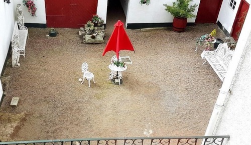 Standard Twin Room, Shared Bathroom