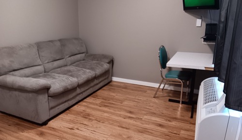 Junior Single Room, 1 Queen Bed