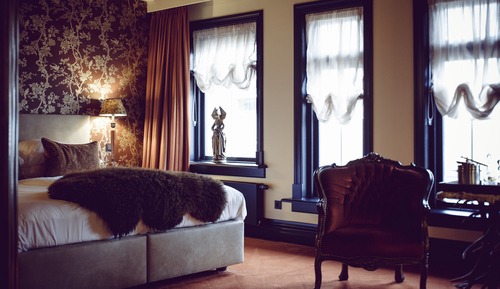 Deluxe Room, 1 King Bed, City View (Country Room)