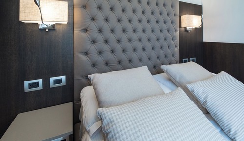 Economy Room, City View