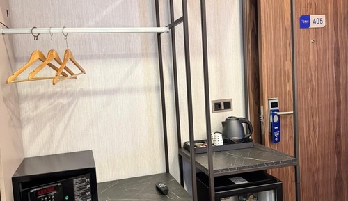 Deluxe Quadruple Room, City View