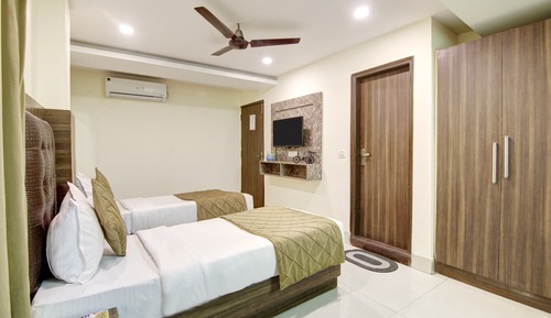Business Twin Room
