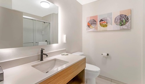 Standard Room, 2 Queen Beds, Non Smoking