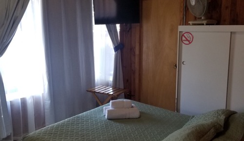 Double or Twin Room, 1 Queen Bed