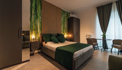 Deluxe Double Room, Balcony, Courtyard View