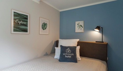 Single Room, Valley View