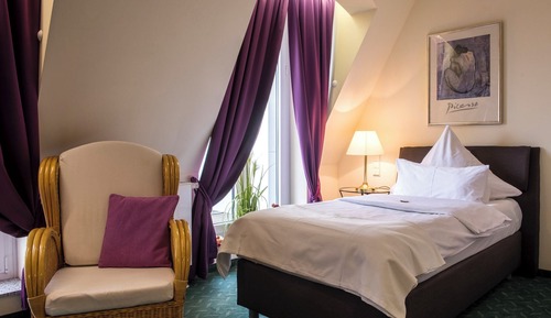 Comfort Single Room, Balcony