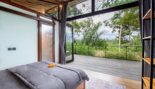 Standard Cottage, Valley View