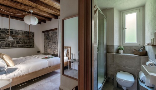 Apartment, Patio, Lake View