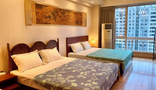 Economy Quadruple Room, City View