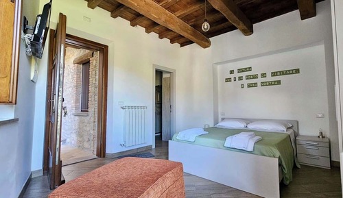 Triple Room, Mountain View