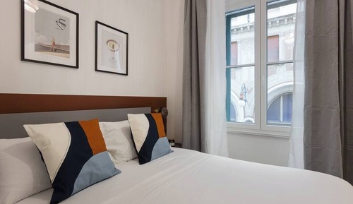 Apartment, 1 Queen Bed, Air conditioning