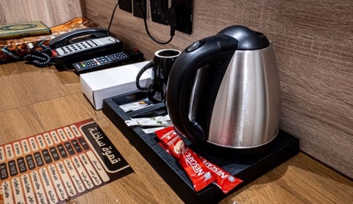 Economy Studio Suite, City View, Corner