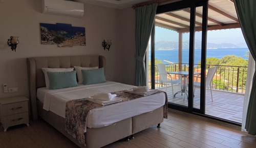 Deluxe Suite, Sea View