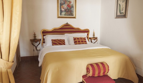 Deluxe Room, City View