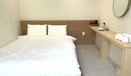 Classic Double Room (Self Check-in)