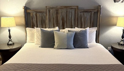 Family Room, 2 Bedrooms, Kitchenette