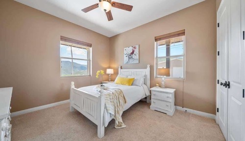 House, Multiple Beds, Patio, Mountain View (18087 Lake Hughes)