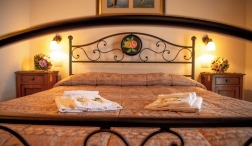 Double or Twin Room, Garden View