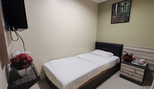 Standard Single Room