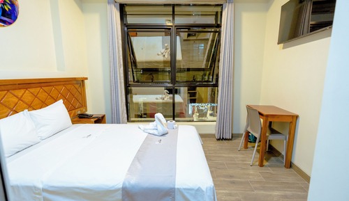 Superior Single Room, City View